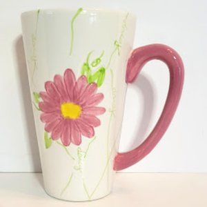 OVERSIZED PINK DAISY MUG WITH PINK HANDLE AND GREEN VINES SPELLING OUT "DAISY"